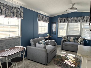 THIS BRIGHT AND UPDATED 2018 PARK MODEL OFFERS A COMFORTABLE AND - photo 12