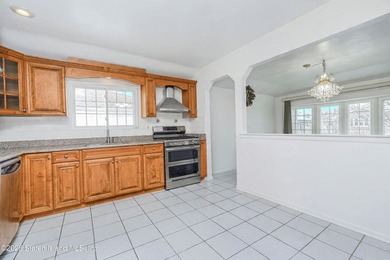 Welcome Home to 137 Laredo Ave. Located in the heart of Arden - photo 17