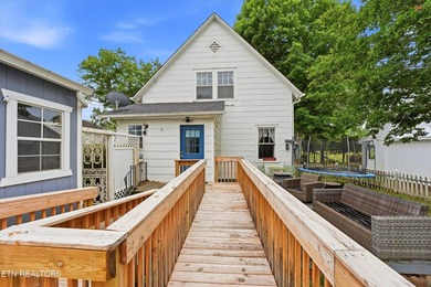 Charming Alcoa Home with Detached Art Studio + Recent Updates in - photo 29