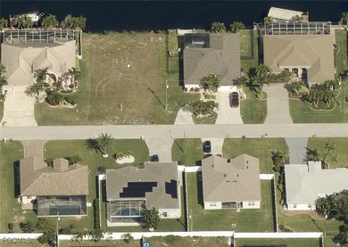 Here is a great opportunity to build your waterfront dream home - photo 4