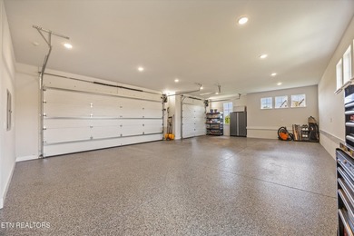 Welcome to 317 Admiral Court in Lenoir City, where modern - photo 18