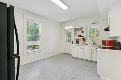 Triplex offering three apartments in this three level home. The - photo 19