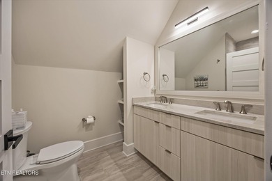 Welcome to 317 Admiral Court in Lenoir City, where modern - photo 29