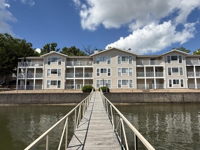Beachfront living in the heart of Osage Beach! Located in highly - photo 1
