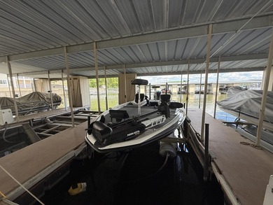Beachfront living in the heart of Osage Beach! Located in highly - photo 4