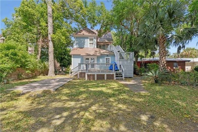 Triplex offering three apartments in this three level home. The - photo 36