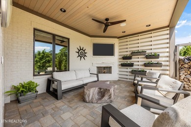 Welcome to 317 Admiral Court in Lenoir City, where modern - photo 47