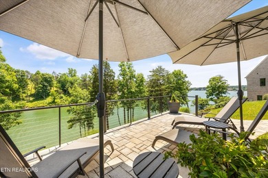 Welcome to 317 Admiral Court in Lenoir City, where modern - photo 49