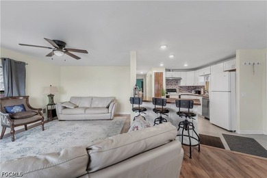 Completely remodeled 2 bedroo., 2 bathroom home with new - photo 10