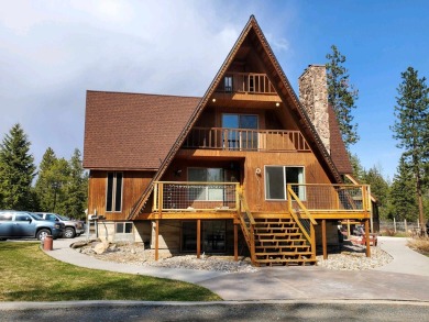 Lake Home For Sale in Loon Lake, Washington