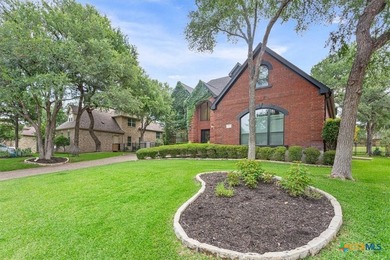 Welcome to luxury living on the Berry Creek Golf Course. Nestled - photo 3