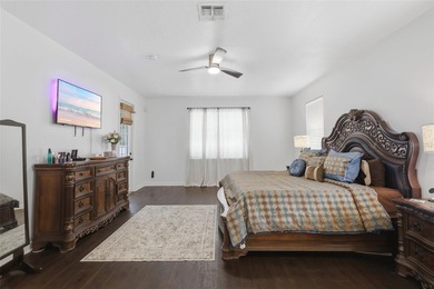*Price Improvement!* Welcome to this stunning 5-bedroom - photo 19