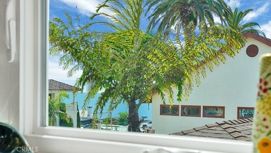 213 Marguerite is a beautifully reimagined ocean-view penthouse - photo 21