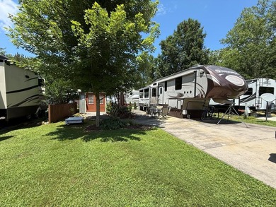 Nottely River Home For Sale in Blairsville Georgia