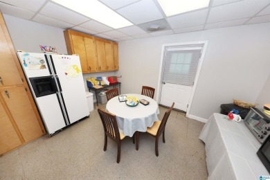 Luxury Mountain Retreat with Panoramic Views  5BR/3BA on 2 Acres