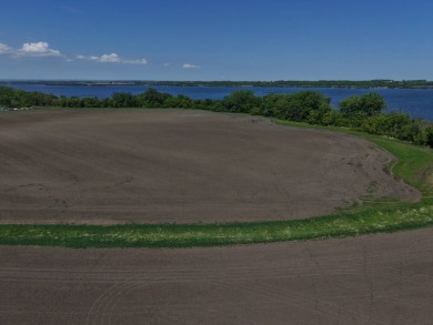 Lake Traverse Browns Valley, Minnesota development opportunity - Lake Acreage For Sale in Browns Valley, Minnesota