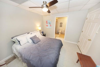 Luxury Mountain Retreat with Panoramic Views  5BR/3BA on 2 Acres