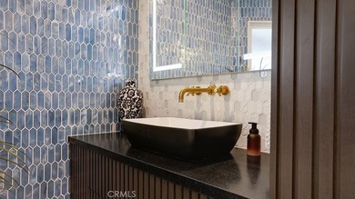213 Marguerite is a beautifully reimagined ocean-view penthouse - photo 35