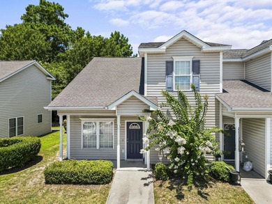 Beautifully updated 3-bedroom, 2.5-bath end-unit townhome-style - photo 1