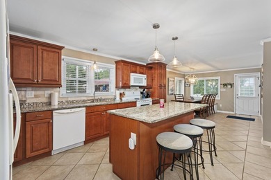 This private *WATERFRONT OASIS OVERLOOKING LAKE BARKLEY* awaits - photo 8