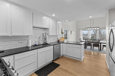 Beautifully Updated Home in a Highly Sought-After Neighborhood - photo 12