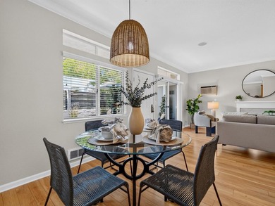 Beautifully refreshed sunny ground-floor end unit condominium in - photo 20