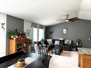 Last month's electric bill at this home? -$6. The utility - photo 4