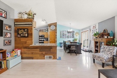 Last month's electric bill at this home? -$6. The utility - photo 7