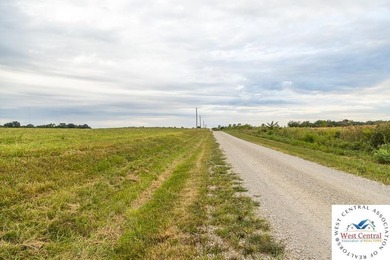 Welcome to your dream property! We are proud to offer multiple - photo 30