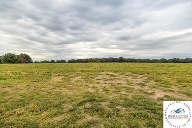 Welcome to your dream property! We are proud to offer multiple - photo 31