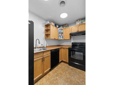 Beautifully Updated Home in a Highly Sought-After Neighborhood - photo 32