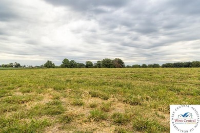 Welcome to your dream property! We are proud to offer multiple - photo 32