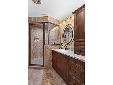 Beautifully Updated Home in a Highly Sought-After Neighborhood - photo 34