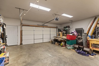 Beautifully Updated Home in a Highly Sought-After Neighborhood - photo 42