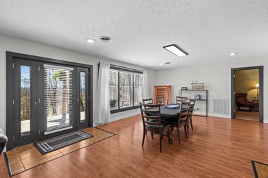 Beautifully Updated Home in a Highly Sought-After Neighborhood - photo 44