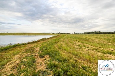 Welcome to your dream property! We are proud to offer multiple - photo 56