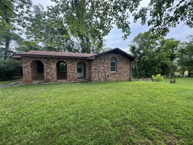 Lake Home For Sale in Albany, Kentucky