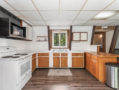 MOTIVATED SELLERS. Location, Location, Location! Attention All - photo 7