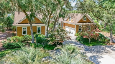 Welcome to an extraordinary waterfront residence in the Island - photo 3