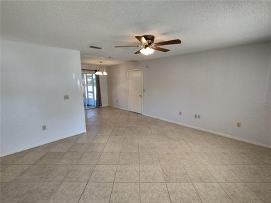WOW-THIS WON'T LAST LONG AT THIS PRICE! Welcome to this - photo 4