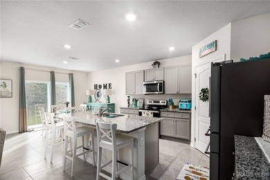 EXCEPTIONAL ATTENTION TO DETAIL HOME! Welcome to this - photo 11