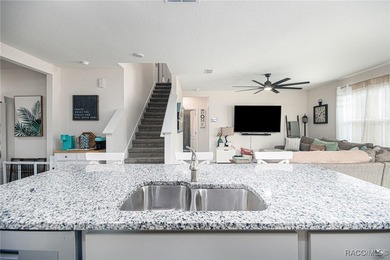 EXCEPTIONAL ATTENTION TO DETAIL HOME! Welcome to this - photo 12