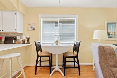 Welcome to this well-maintained 2-bedroom, 2-bathroom condo - photo 9