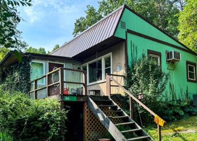 Lake Home For Sale in Burnside, Kentucky