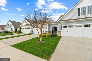 Welcome to easy, elevated living in the sought-after 55+ - photo 3