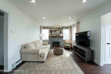 Welcome to 2381 Yorktown Street in Oceanside-a warm and inviting - photo 22