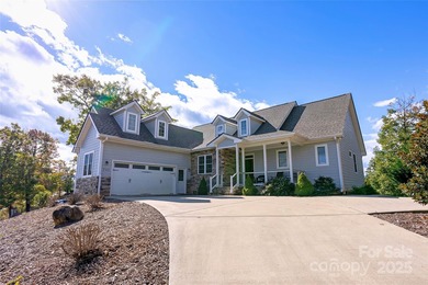 Lake Lure Home For Sale in Lake Lure North Carolina