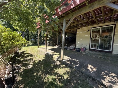 Mountain Views, Privacy & Room for Everything! Nestled on 0.9 - photo 34