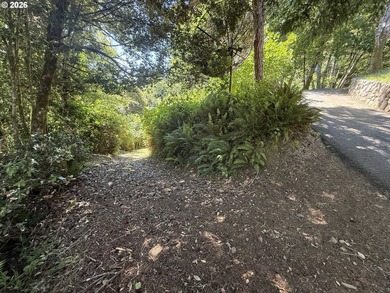 Mountain Views, Privacy & Room for Everything! Nestled on 0.9 - photo 41