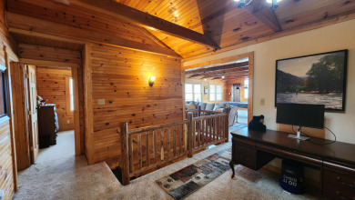 RUSTIC 2 STORY HOME / WALKING DSTANCE TO A MARINA - photo 14
